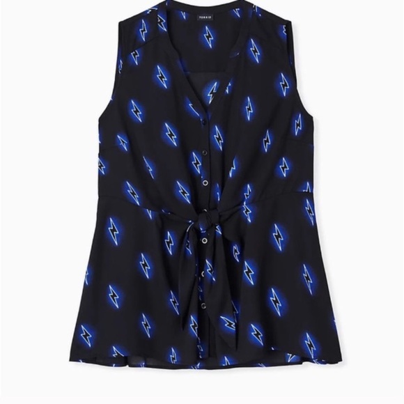 torrid Tops - Torrid Sleeveless Lightening Bolt Top SIze 3X